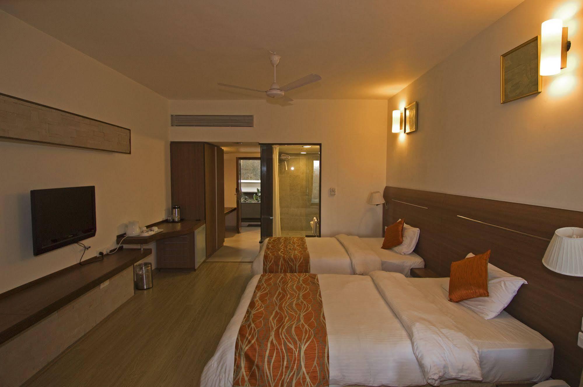 The Dukes Retreat Khandala Lonavala Exterior foto